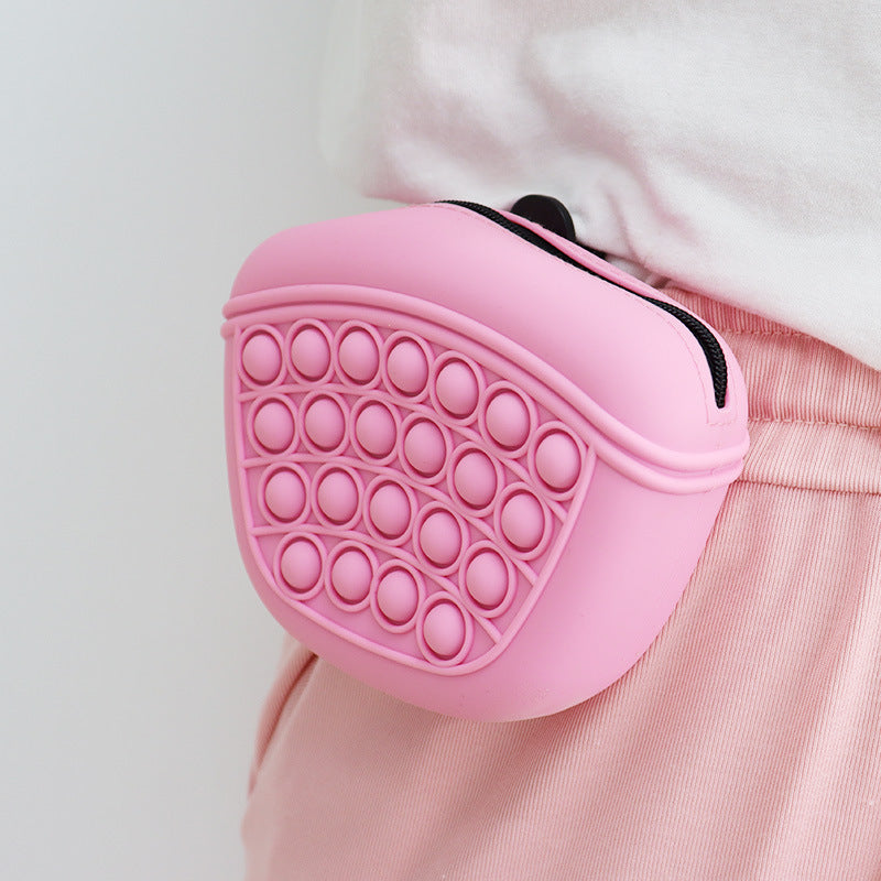Silicone Dog Treat Pouch with Waist Clip