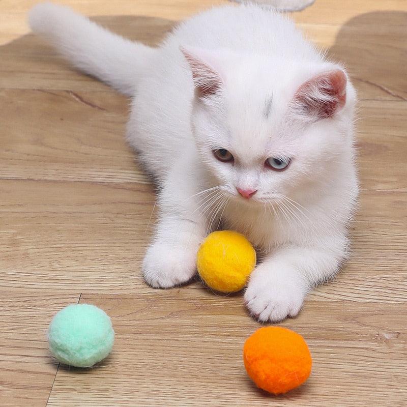 Plush Pom-Pom Cat Toy Balls – 12 Pack